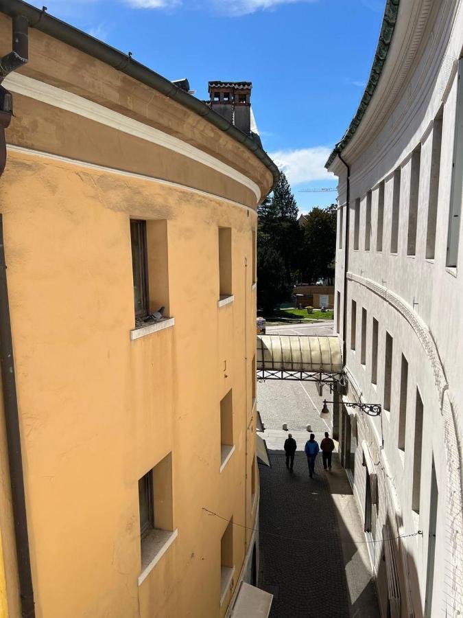 Ferienwohnung Dolada, Meraviglia Nel Centro Di Belluno Exterior foto